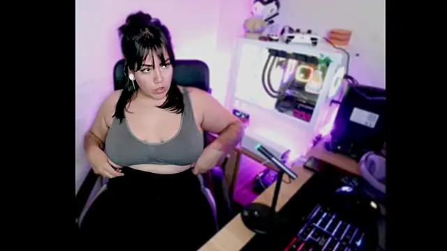 PinkDenial online show from October 2, 2025, 2:37 am