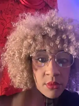 Dark chanel online show from April 2, 2026, 7:48 am