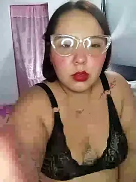 daniza2200 online show from September 17, 2025, 10:56 pm