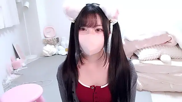 Snapshot of moka-neko chatting on September 26, 2025, 12:01 pm moka-neko online show from September 26, 2025, 12:01 pm