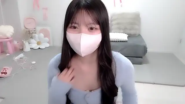 moka-neko online show from January 5, 2026, 6:11 pm