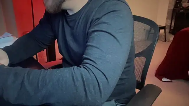 Snapshot of nagolraven chatting on September 23, 2025, 6:31 am nagolraven online show from September 23, 2025, 6:31 am