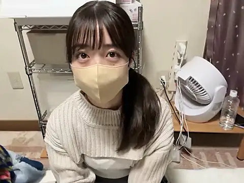 rafachama lvlv online show from December 18, 2025, 7:40 pm