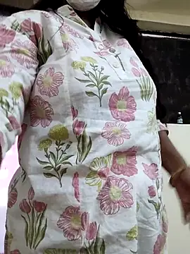 Snapshot of Kajal-baby07 chatting on September 22, 2025, 7:47 am Kajal-baby07 online show from September 22, 2025, 7:47 am