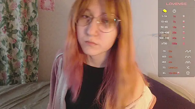 Snapshot of ohmycheryl chatting on September 30, 2025, 2:34 pm ohmycheryl online show from September 30, 2025, 2:34 pm