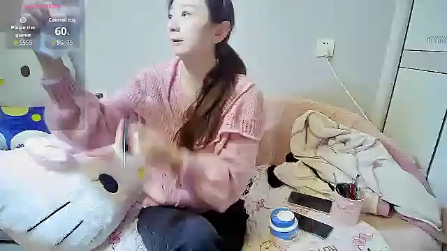 Diva VVN online show from September 22, 2025, 11:55 pm