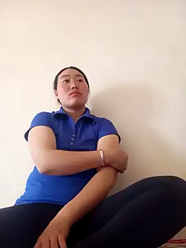 Snapshot of siki-00 chatting on October 12, 2025, 6:04 am siki-00 online show from October 12, 2025, 6:04 am