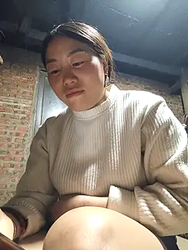 Snapshot of siki-00 chatting on November 30, 2025, 1:34 pm siki-00 online show from November 30, 2025, 1:34 pm