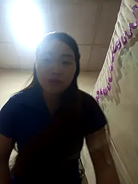 Snapshot of siki-00 chatting on September 30, 2025, 2:06 am siki-00 online show from September 30, 2025, 2:06 am