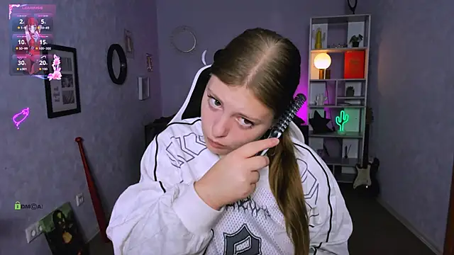 Snapshot of melani_bumm chatting on September 22, 2025, 5:46 am melani bumm online show from September 22, 2025, 5:46 am