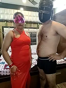 Aarushi sexy online show from November 3, 2025, 8:18 am