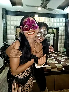 Aarushi sexy online show from September 24, 2025, 8:21 am