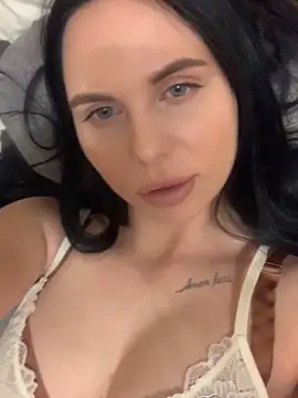 ksenia123 online show from February 3, 2026, 7:19 pm