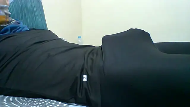 Snapshot of Osamabigdick7 chatting on February 7, 2026, 3:53 pm Osamabigdick7 online show from February 7, 2026, 3:53 pm