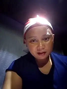 -Kitty-92 online show from October 19, 2025, 1:47 pm