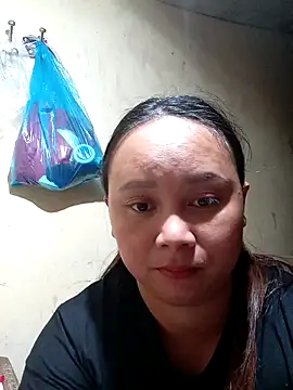 -Kitty-92 online show from September 24, 2025, 1:02 am