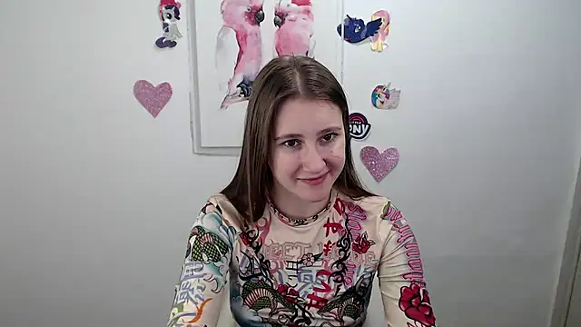 Snapshot of Milka_kamila chatting on October 19, 2025, 10:07 am Milka kamila online show from October 19, 2025, 10:07 am