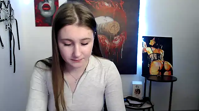 Snapshot of Milka_kamila chatting on March 4, 2026, 2:14 pm Milka kamila online show from March 4, 2026, 2:14 pm