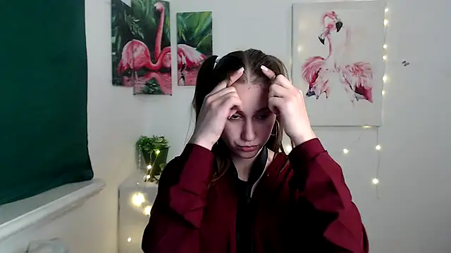 Snapshot of Milka_kamila chatting on October 31, 2025, 2:02 pm Milka kamila online show from October 31, 2025, 2:02 pm