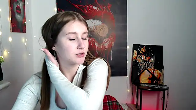 Snapshot of Milka_kamila chatting on February 10, 2026, 11:09 am Milka kamila online show from February 10, 2026, 11:09 am