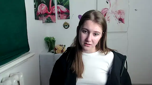 Snapshot of Milka_kamila chatting on October 6, 2025, 1:34 pm Milka kamila online show from October 6, 2025, 1:34 pm