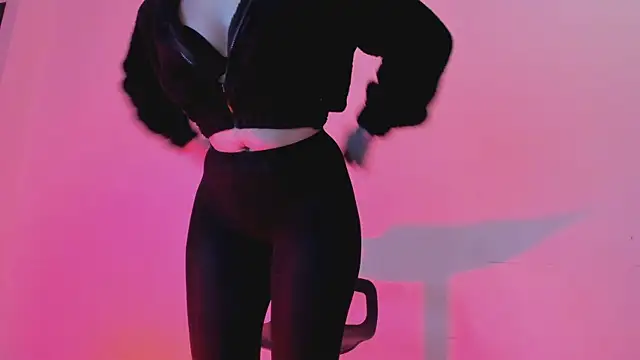 AnnaraLein online show from January 14, 2026, 3:43 am