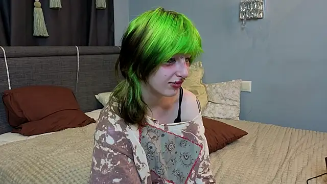 Snapshot of KandraCruser chatting on October 1, 2025, 8:46 pm KandraCruser online show from October 1, 2025, 8:46 pm