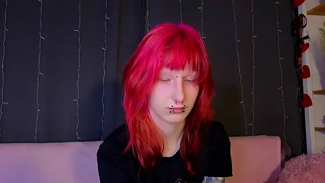 Snapshot of KandraCruser chatting on February 8, 2026, 8:17 pm KandraCruser online show from February 8, 2026, 8:17 pm