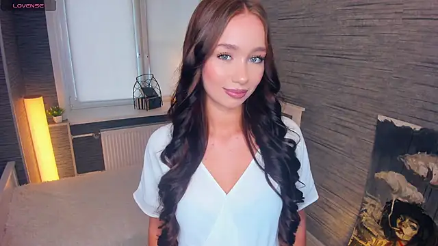 Snapshot of NedraLober chatting on September 24, 2025, 7:37 am NedraLober online show from September 24, 2025, 7:37 am