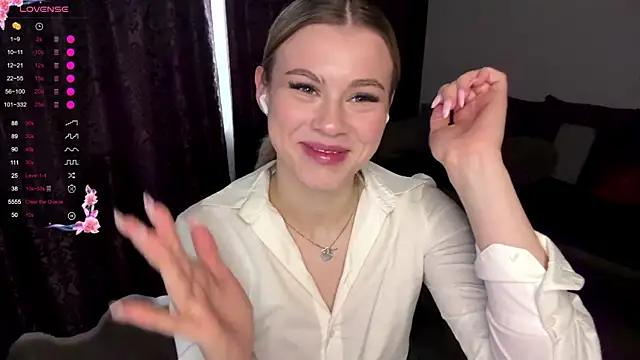 Lil Elisa online show from September 30, 2025, 11:27 am