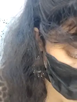 Snapshot of aliyaa9900 chatting on September 29, 2025, 7:08 pm aliyaa9900 online show from September 29, 2025, 7:08 pm