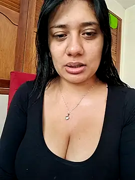 Snapshot of Monse--145 chatting on September 21, 2025, 3:06 pm Monse--145 online show from September 21, 2025, 3:06 pm