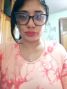 Snapshot of Monse--145 chatting on September 30, 2025, 12:33 pm Monse--145 online show from September 30, 2025, 12:33 pm