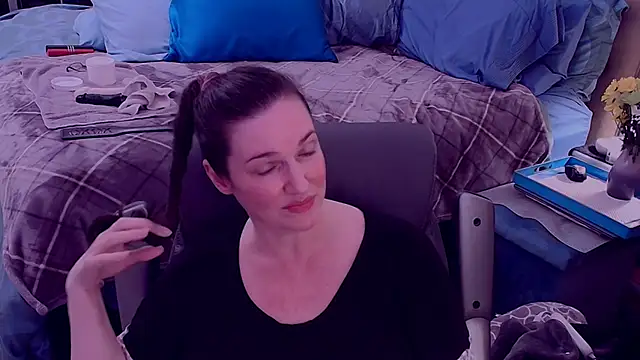 ninajaymes online show from March 21, 2025, 3:12 am