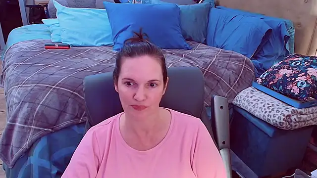 Snapshot of ninajaymes chatting on February 7, 2026, 3:42 pm ninajaymes online show from February 7, 2026, 3:42 pm