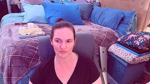 Snapshot of ninajaymes chatting on February 12, 2026, 7:35 pm ninajaymes online show from February 12, 2026, 7:35 pm