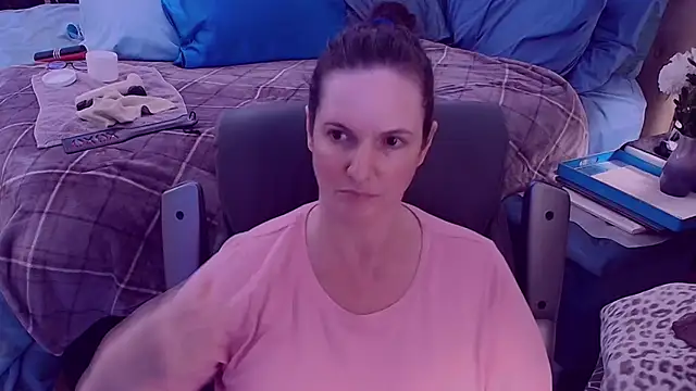 ninajaymes online show from March 1, 2025, 5:49 pm