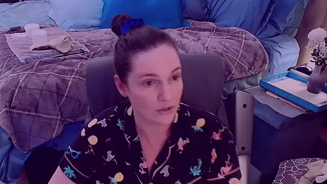 ninajaymes online show from February 28, 2025, 7:14 pm