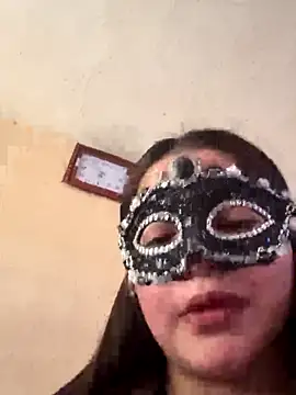 Snapshot of LiaDravenX chatting on November 9, 2025, 3:27 pm LiaDravenX online show from November 9, 2025, 3:27 pm