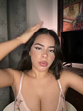 SuperNovaXOX online show from October 5, 2025, 1:07 am