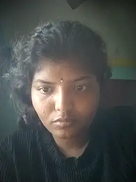 ramyaramya00 online show from September 13, 2025, 12:05 pm