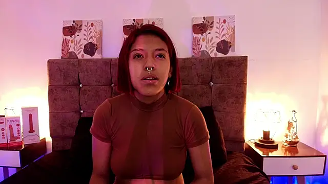 Dulce Bella  online show from September 27, 2025, 12:11 pm