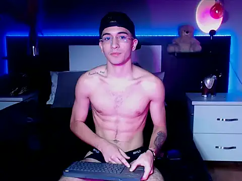 Snapshot of eriikjoness chatting on October 23, 2025, 4:22 am eriikjoness online show from October 23, 2025, 4:22 am