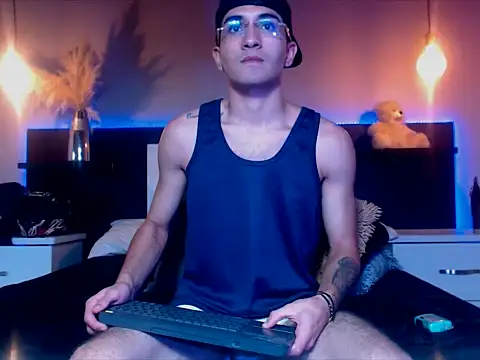 Snapshot of eriikjoness chatting on October 9, 2025, 4:46 am eriikjoness online show from October 9, 2025, 4:46 am