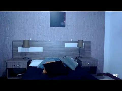 Snapshot of eriikjoness chatting on September 23, 2025, 1:29 pm eriikjoness online show from September 23, 2025, 1:29 pm