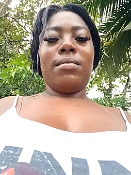 nini-will online show from October 10, 2025, 2:51 pm