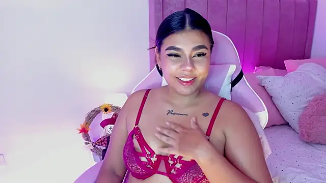 Snapshot of AliceThundeer chatting on October 16, 2025, 4:10 am AliceThundeer online show from October 16, 2025, 4:10 am