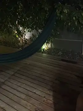 Snapshot of KstnSrg19 chatting on October 25, 2025, 1:05 am KstnSrg19 online show from October 25, 2025, 1:05 am