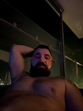 Snapshot of KstnSrg19 chatting on November 7, 2025, 3:38 pm KstnSrg19 online show from November 7, 2025, 3:38 pm