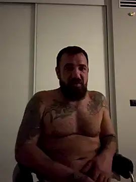 Snapshot of KstnSrg19 chatting on September 22, 2025, 11:55 pm KstnSrg19 online show from September 22, 2025, 11:55 pm